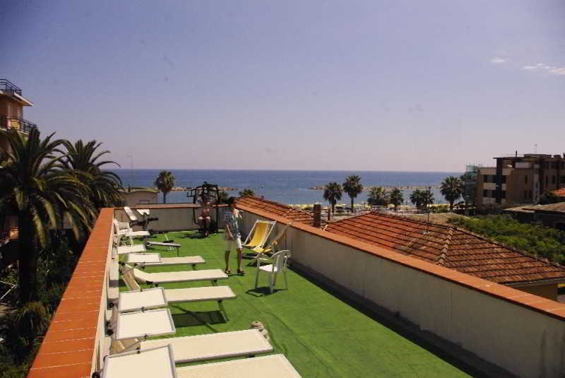 Delle Rose San Bartolomeo Al Mare